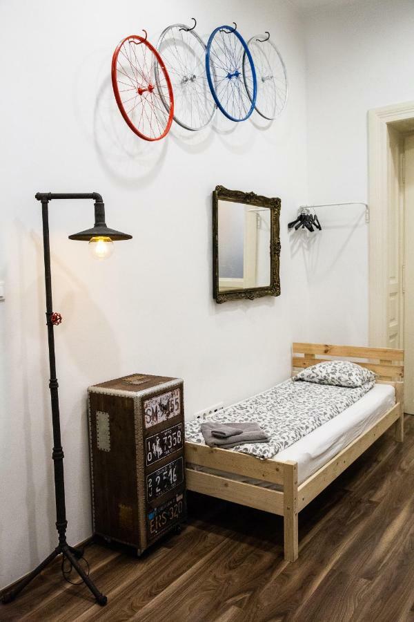 Cheerful And Cozy 2 Bedrooms 2 Bathrooms Apartment With Top Location Будапешт Экстерьер фото